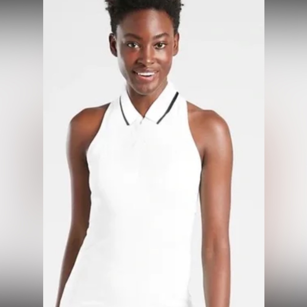 NWT ATHLETA Momentum Tennis Polo Tank top 1/4 Zip Neck White Athletic‎ Large